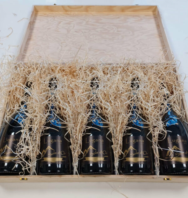 bottiglie vino Lugana Sole d'Or in scatola in legno